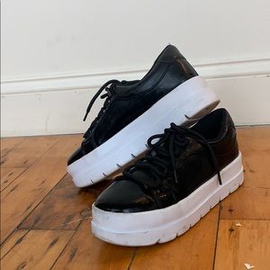 Black and white Platform Shoes / sneakers